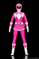 Threezero Pink Ranger 01